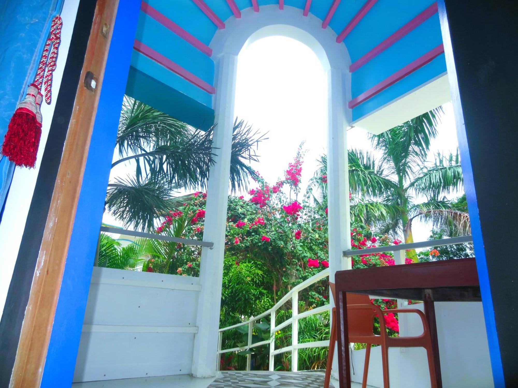 Franswa Inn إل نيدو المظهر الخارجي الصورة